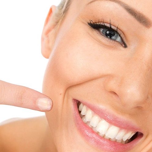 En el dentista Clinica Dental Puerta del Sur realizamos odontología conservadora con muy buenos resultados