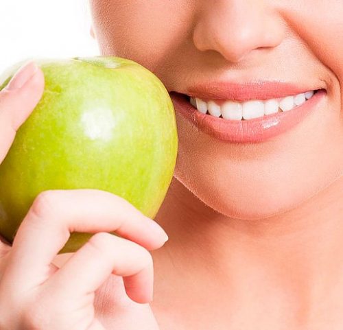 En el dentista Clinica Dental Puerta del Sur realizamos periodoncia con muy buenos resultados